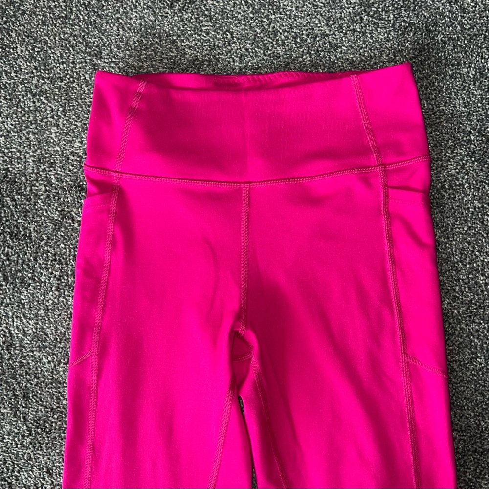 Victoria's Secret Pink Active Leggings - Picture 2 of 5